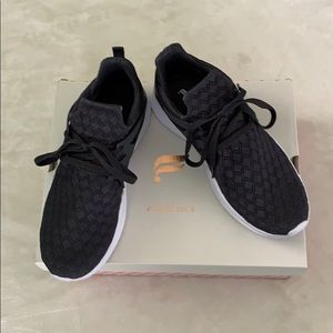 Fabletics  sneakers
